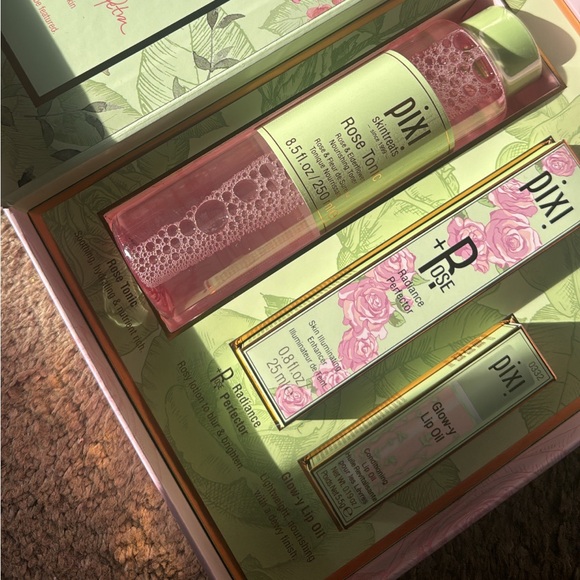 PIXI 3 pcs set NWT.
